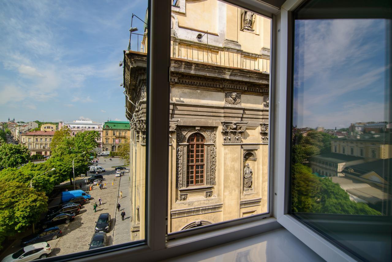 Premium Hostel Lviv Eksteriør billede