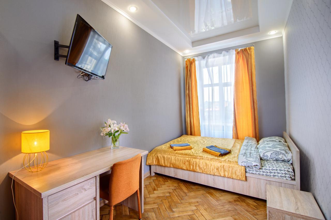 Premium Hostel Lviv Eksteriør billede